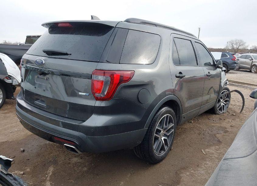 Photo 4 of 2016 Ford Explorer SPORT (VIN 1FM5K8GT1GGB51960)