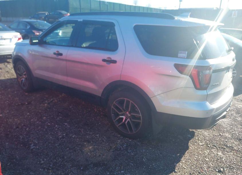 Photo 3 of 2016 Ford Explorer SPORT (VIN 1FM5K8GT1GGB91004)