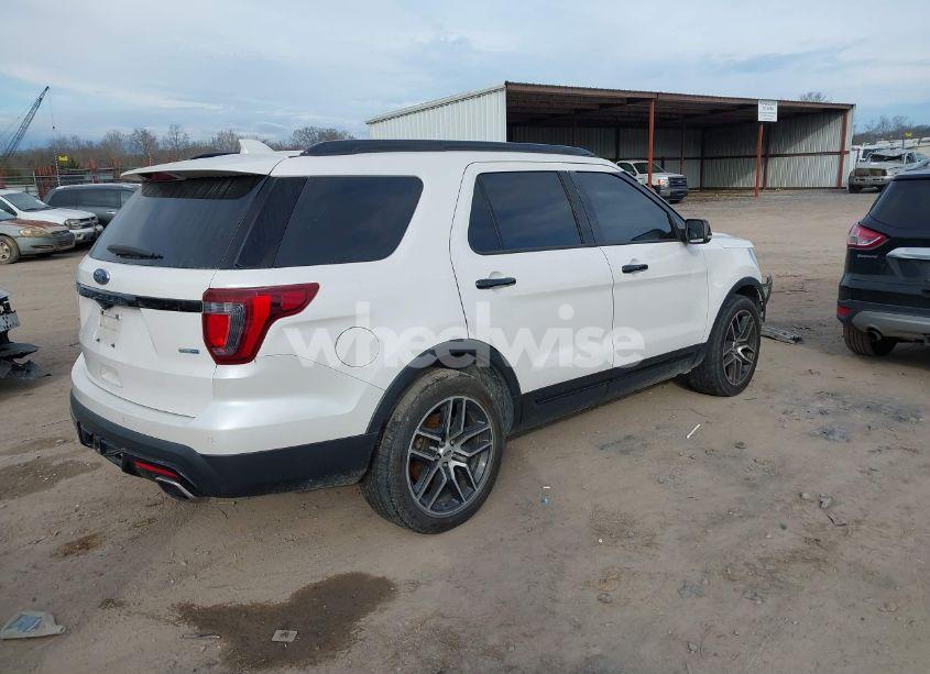 Photo 4 of 2017 Ford Explorer SPORT (VIN 1FM5K8GT1HGA54419)