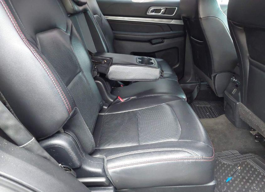 Photo 8 of 2017 Ford Explorer SPORT (VIN 1FM5K8GT1HGB26171)