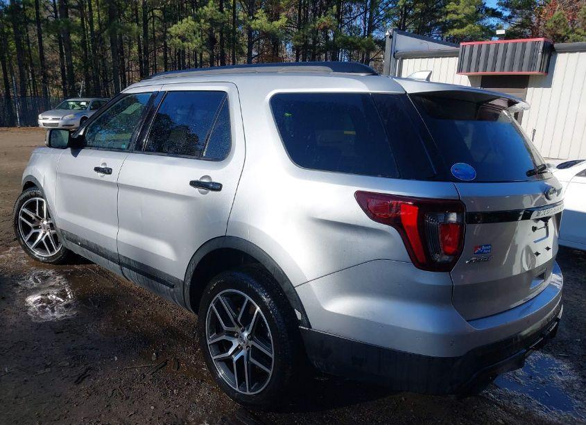 Photo 3 of 2017 Ford Explorer SPORT (VIN 1FM5K8GT1HGD80446)
