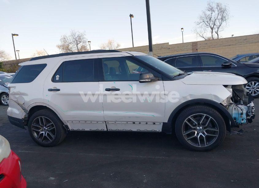 Photo 14 of 2018 Ford Explorer SPORT (VIN 1FM5K8GT1JGA99317)