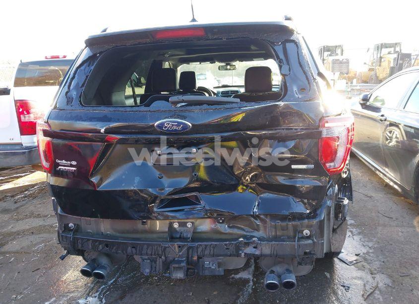 Photo 17 of 2018 Ford Explorer SPORT (VIN 1FM5K8GT1JGB03382)