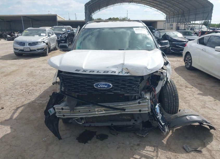 Photo 13 of 2018 Ford Explorer SPORT (VIN 1FM5K8GT1JGB64831)