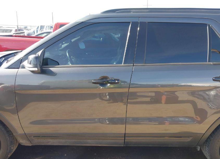 Photo 14 of 2019 Ford Explorer SPORT (VIN 1FM5K8GT1KGA41161)