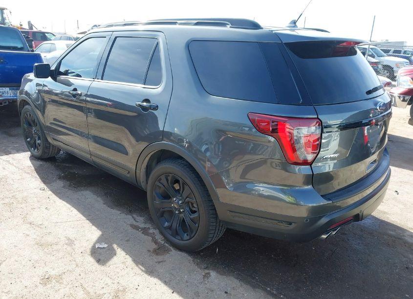 Photo 3 of 2019 Ford Explorer SPORT (VIN 1FM5K8GT1KGA41161)