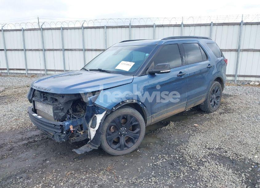 Photo 2 of 2019 Ford Explorer SPORT (VIN 1FM5K8GT1KGB01732)