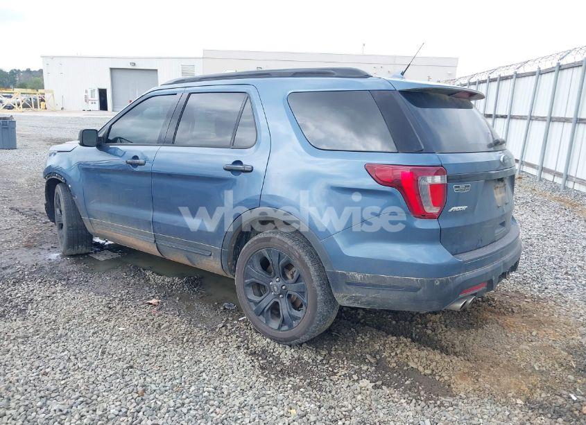 Photo 3 of 2019 Ford Explorer SPORT (VIN 1FM5K8GT1KGB01732)