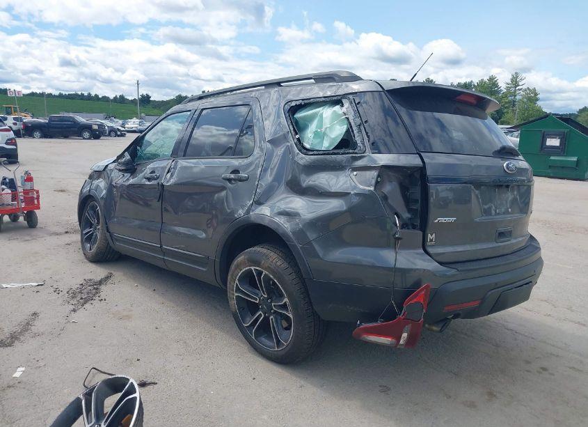 Photo 3 of 2015 Ford Explorer SPORT (VIN 1FM5K8GT2FGA67564)