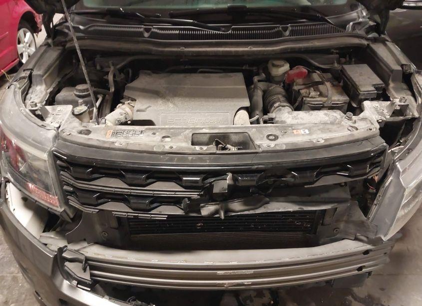 Photo 10 of 2016 Ford Explorer SPORT (VIN 1FM5K8GT2GGB11869)