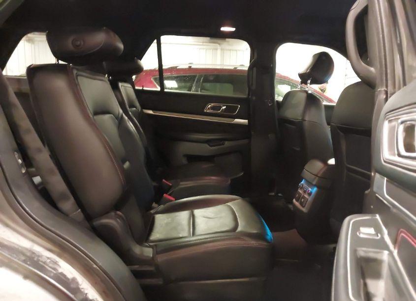 Photo 8 of 2016 Ford Explorer SPORT (VIN 1FM5K8GT2GGB11869)