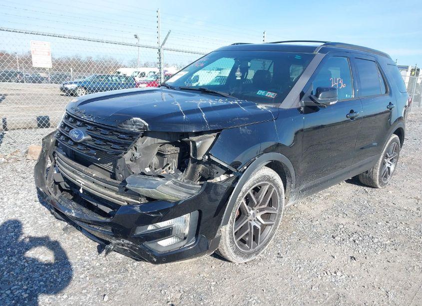 Photo 2 of 2016 Ford Explorer SPORT (VIN 1FM5K8GT2GGB83221)