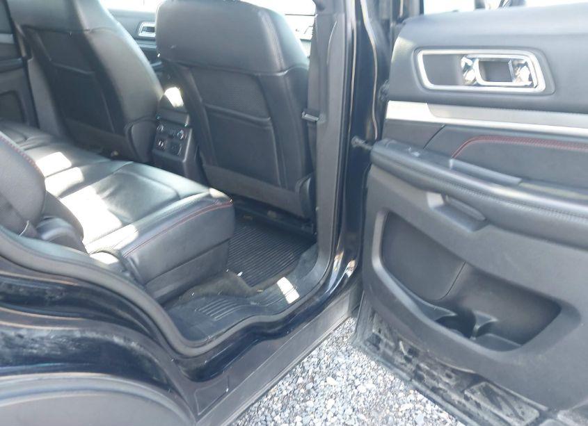 Photo 8 of 2016 Ford Explorer SPORT (VIN 1FM5K8GT2GGB83221)