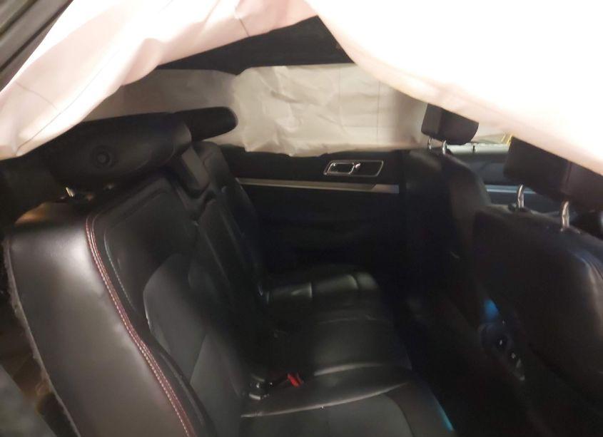 Photo 8 of 2017 Ford Explorer SPORT (VIN 1FM5K8GT2HGE16337)