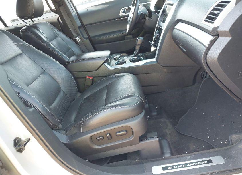 Photo 5 of 2014 Ford Explorer SPORT (VIN 1FM5K8GT3EGA95887)