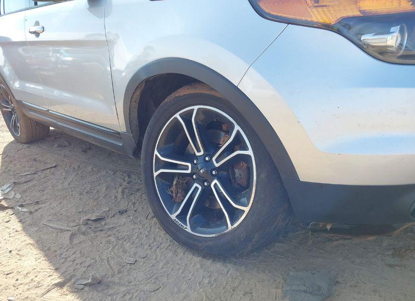 Photo 6 of 2014 Ford Explorer SPORT (VIN 1FM5K8GT3EGA95887)