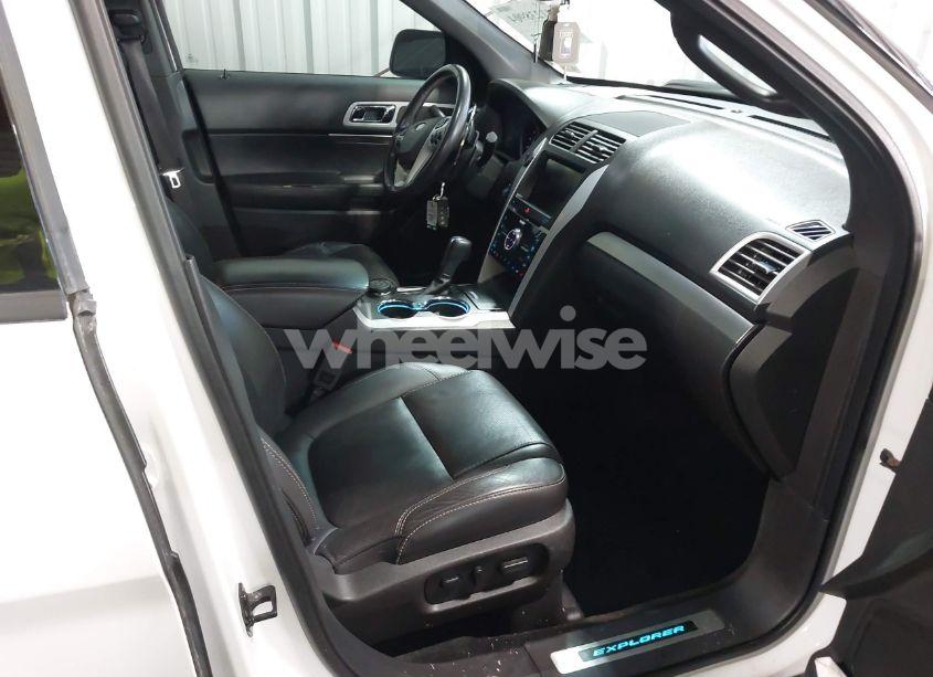 Photo 5 of 2014 Ford Explorer SPORT (VIN 1FM5K8GT3EGC29104)
