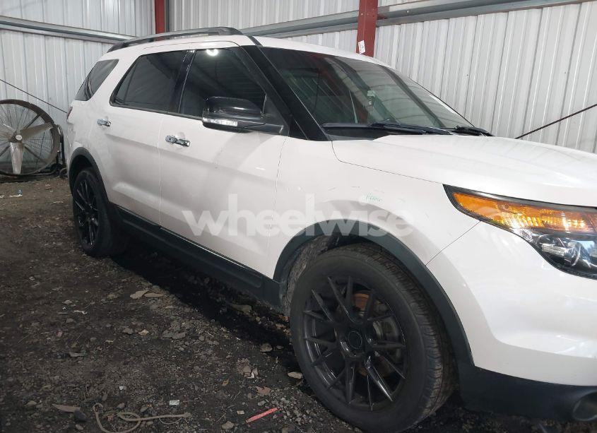 Photo 6 of 2014 Ford Explorer SPORT (VIN 1FM5K8GT3EGC29104)