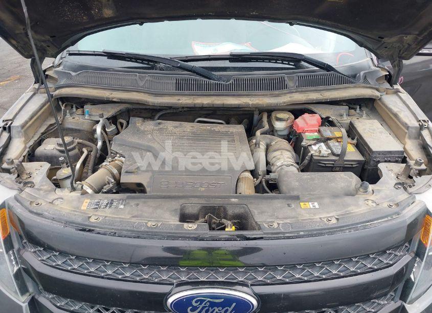 Photo 10 of 2015 Ford Explorer SPORT (VIN 1FM5K8GT3FGB02418)