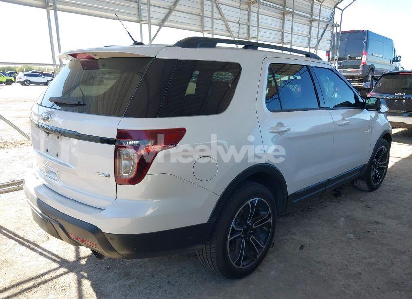 Photo 4 of 2015 Ford Explorer SPORT (VIN 1FM5K8GT3FGB50517)