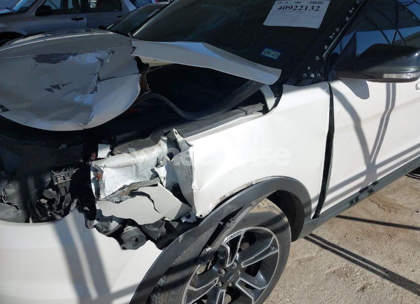 Photo 6 of 2015 Ford Explorer SPORT (VIN 1FM5K8GT3FGB50517)