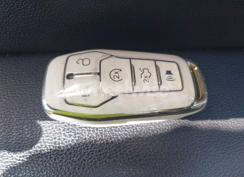 Photo 11 of 2016 Ford Explorer SPORT (VIN 1FM5K8GT3GGB00198)