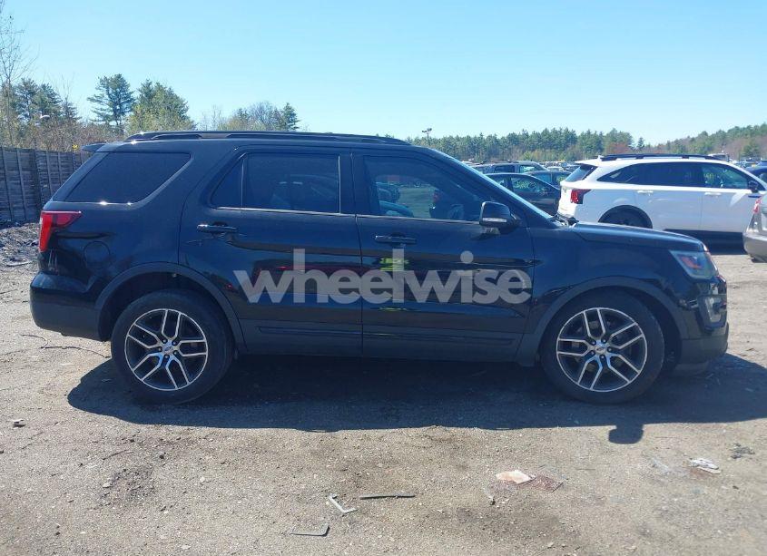 Photo 14 of 2016 Ford Explorer SPORT (VIN 1FM5K8GT3GGB00198)
