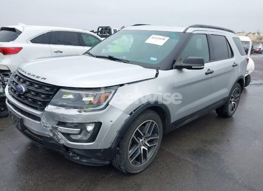 Photo 2 of 2017 Ford Explorer SPORT (VIN 1FM5K8GT3HGA59170)