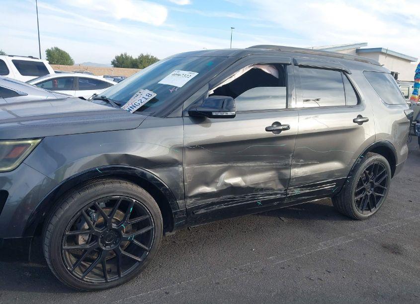 Photo 6 of 2017 Ford Explorer SPORT (VIN 1FM5K8GT3HGB46311)