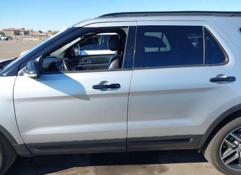 Photo 15 of 2017 Ford Explorer SPORT (VIN 1FM5K8GT3HGC84804)