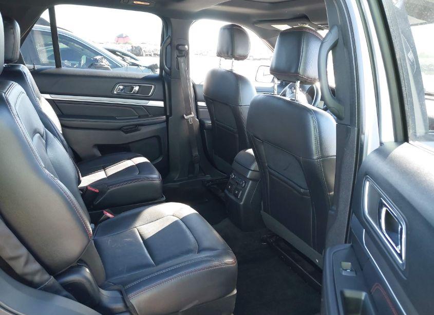 Photo 8 of 2017 Ford Explorer SPORT (VIN 1FM5K8GT3HGC84804)
