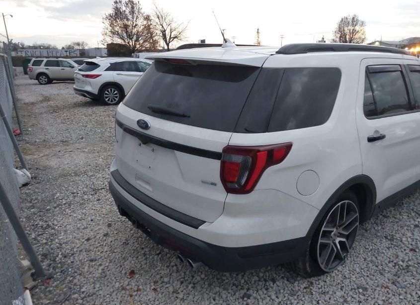 Photo 16 of 2018 Ford Explorer SPORT (VIN 1FM5K8GT3JGA77495)