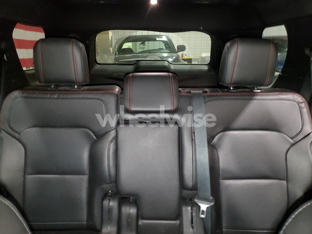 Photo 10 of 2018 FORD EXPLORER SPORT (VIN 1FM5K8GT3JGB27912)