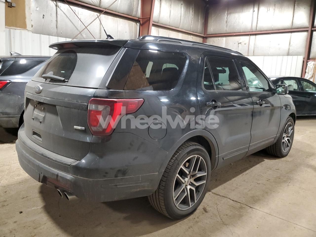 Photo 3 of 2018 FORD EXPLORER SPORT (VIN 1FM5K8GT3JGB27912)