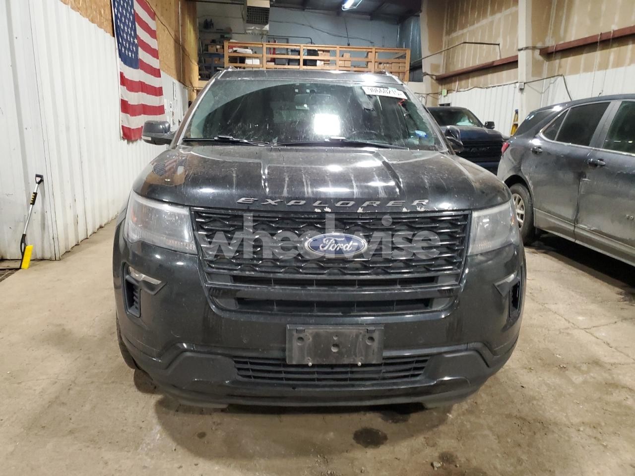 Photo 5 of 2018 FORD EXPLORER SPORT (VIN 1FM5K8GT3JGB27912)