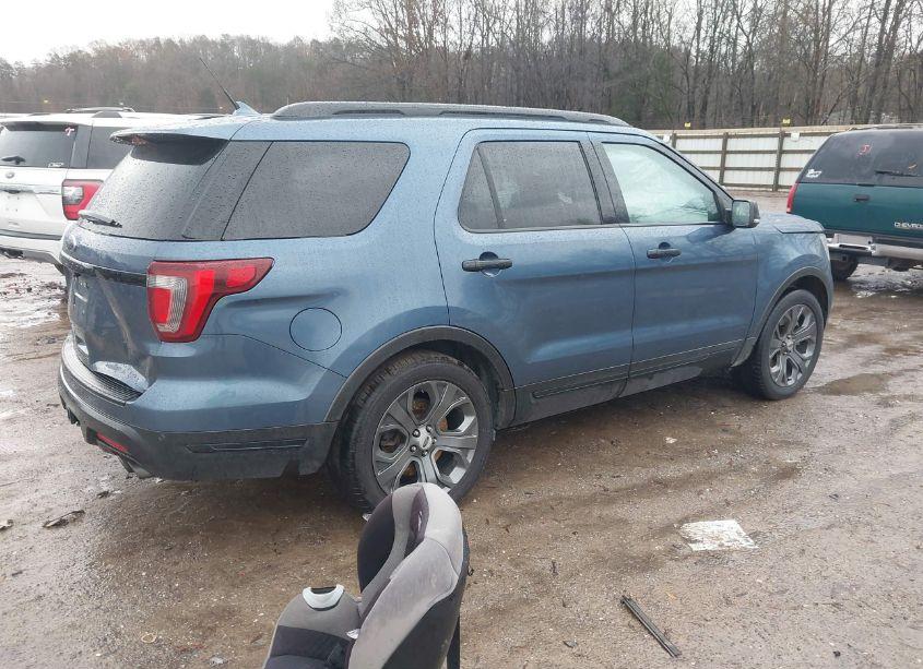 Photo 4 of 2018 Ford Explorer SPORT (VIN 1FM5K8GT3JGB54205)
