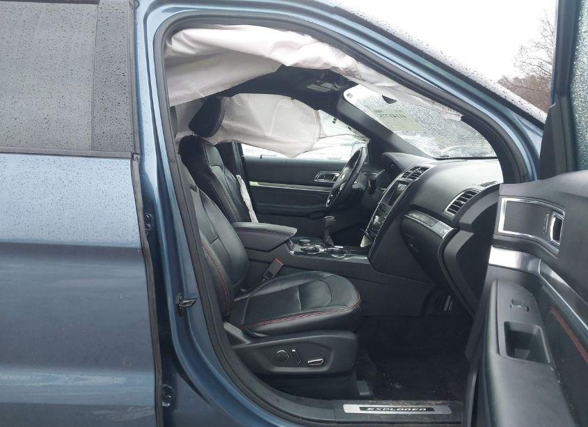 Photo 5 of 2018 Ford Explorer SPORT (VIN 1FM5K8GT3JGB54205)