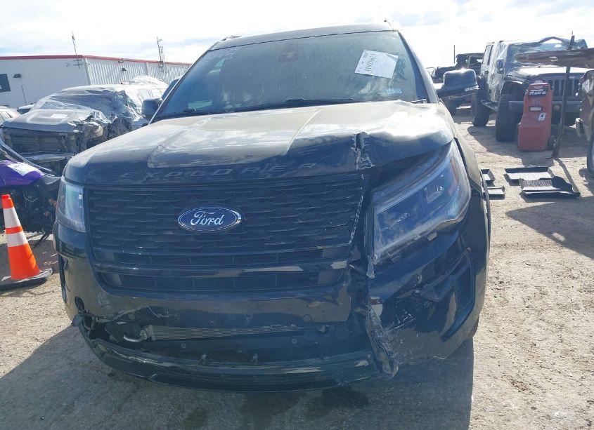 Photo 12 of 2018 Ford Explorer SPORT (VIN 1FM5K8GT3JGC27735)