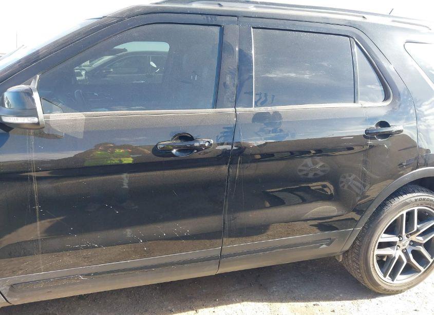 Photo 14 of 2018 Ford Explorer SPORT (VIN 1FM5K8GT3JGC27735)