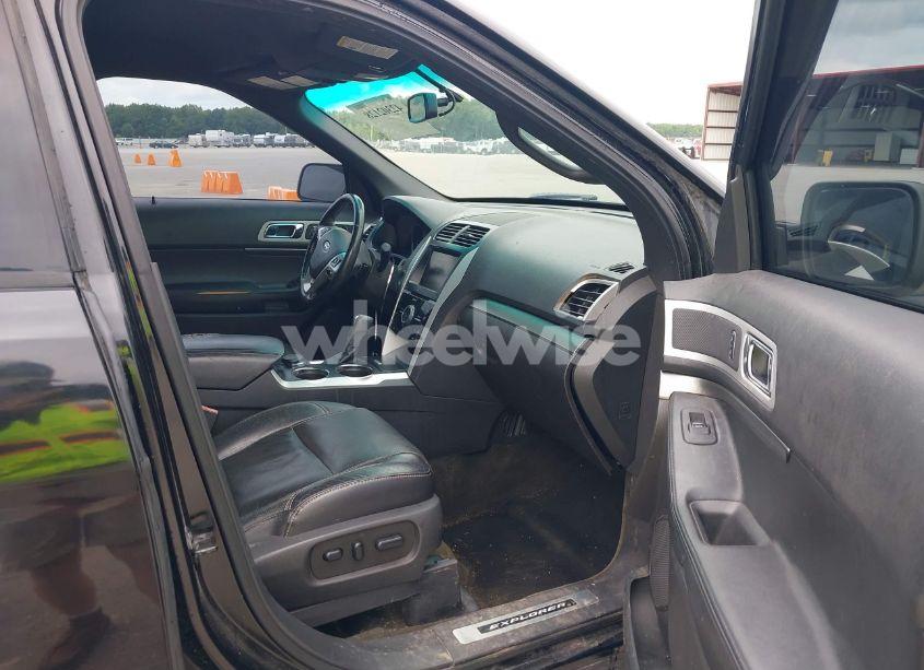 Photo 5 of 2013 Ford Explorer SPORT (VIN 1FM5K8GT4DGC05148)