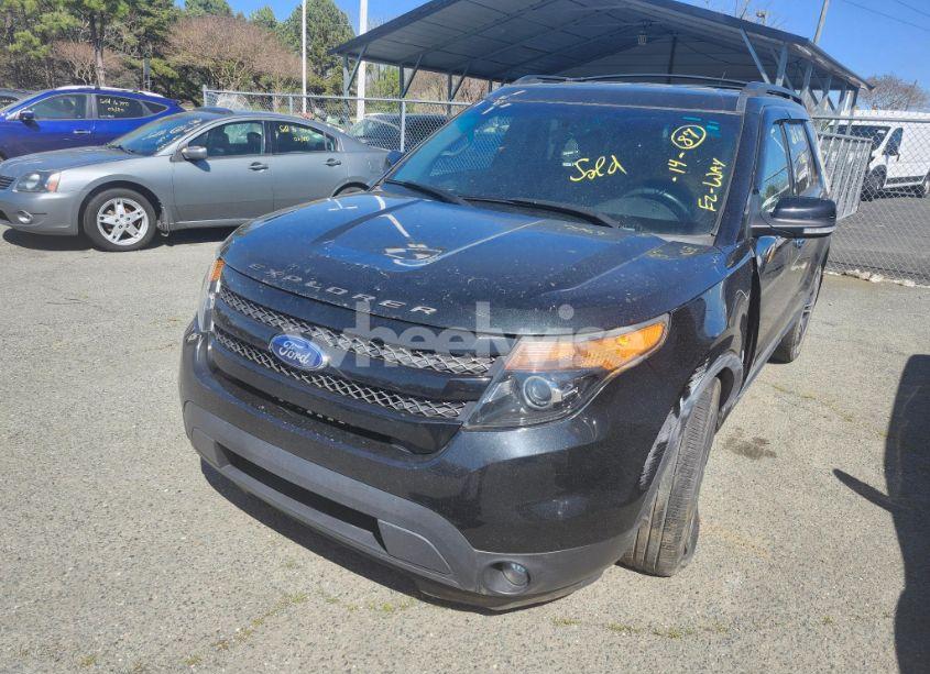 Photo 2 of 2014 Ford Explorer (VIN 1FM5K8GT4EGA36458)