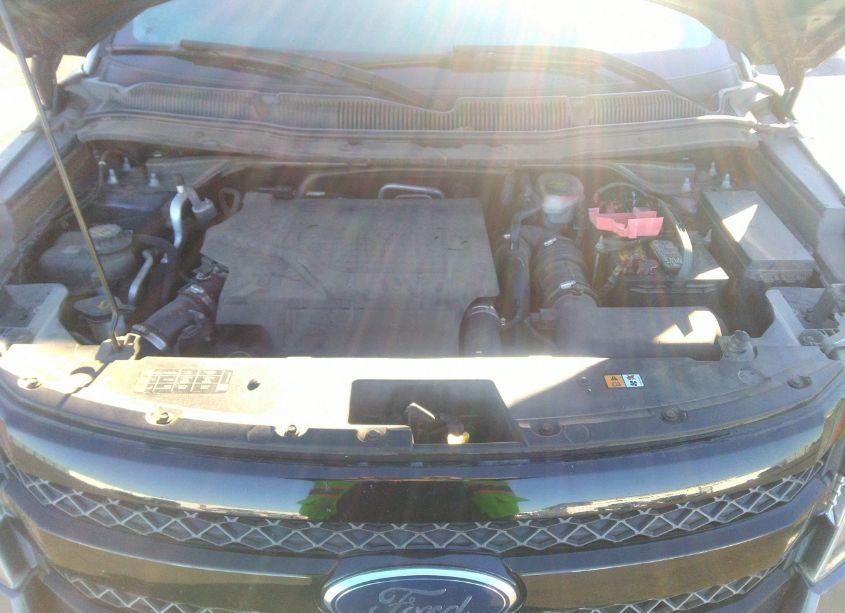 Photo 10 of 2015 Ford Explorer SPORT (VIN 1FM5K8GT4FGA35618)