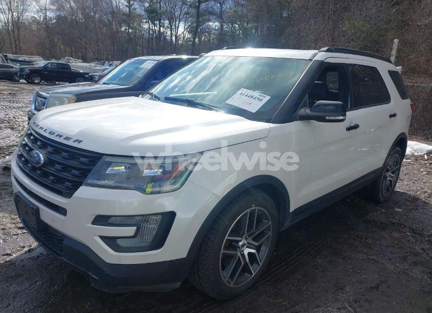 Photo 2 of 2016 Ford Explorer SPORT (VIN 1FM5K8GT4GGB90509)