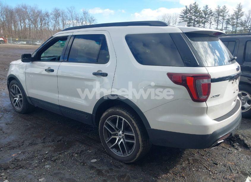 Photo 3 of 2016 Ford Explorer SPORT (VIN 1FM5K8GT4GGB90509)