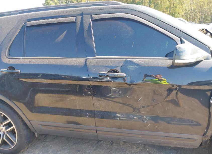 Photo 13 of 2016 Ford Explorer SPORT (VIN 1FM5K8GT4GGD24659)