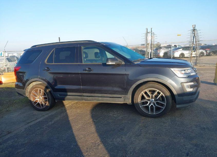 Photo 13 of 2017 Ford Explorer SPORT (VIN 1FM5K8GT4HGA12763)