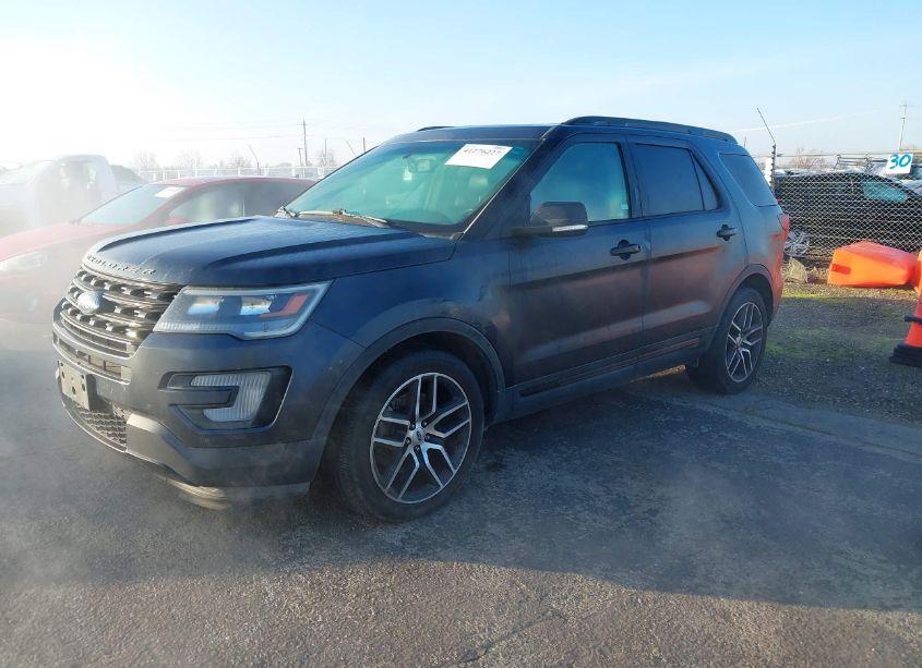 Photo 2 of 2017 Ford Explorer SPORT (VIN 1FM5K8GT4HGA12763)
