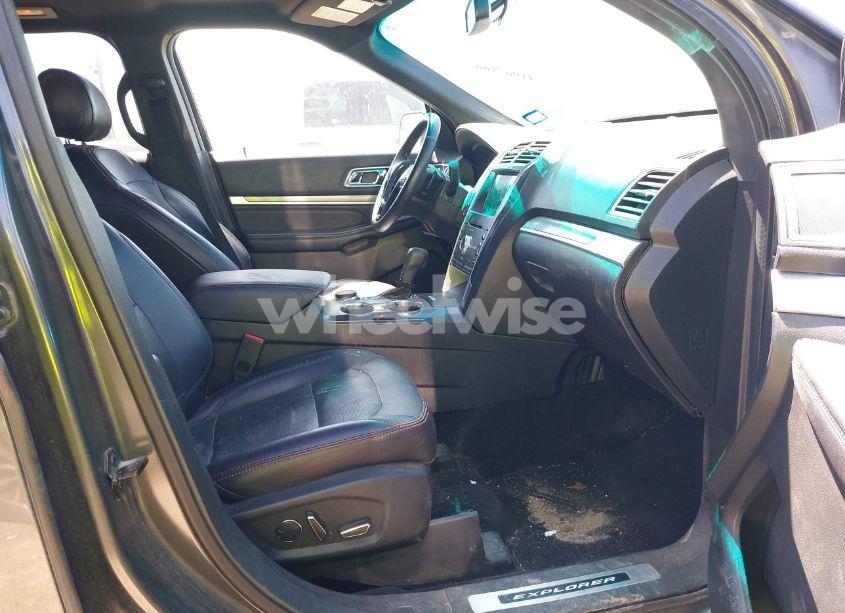 Photo 5 of 2017 Ford Explorer SPORT (VIN 1FM5K8GT4HGB81102)