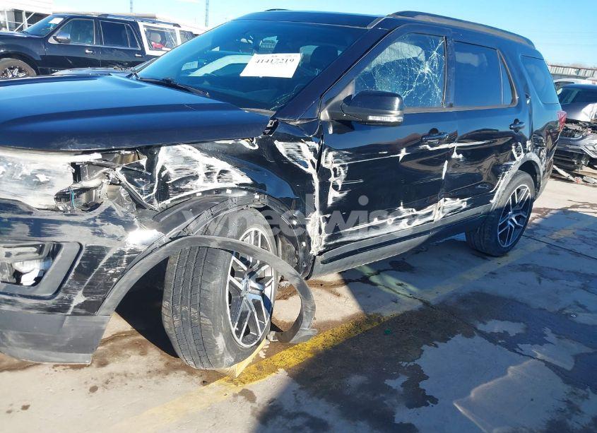 Photo 6 of 2017 Ford Explorer SPORT (VIN 1FM5K8GT4HGD11072)