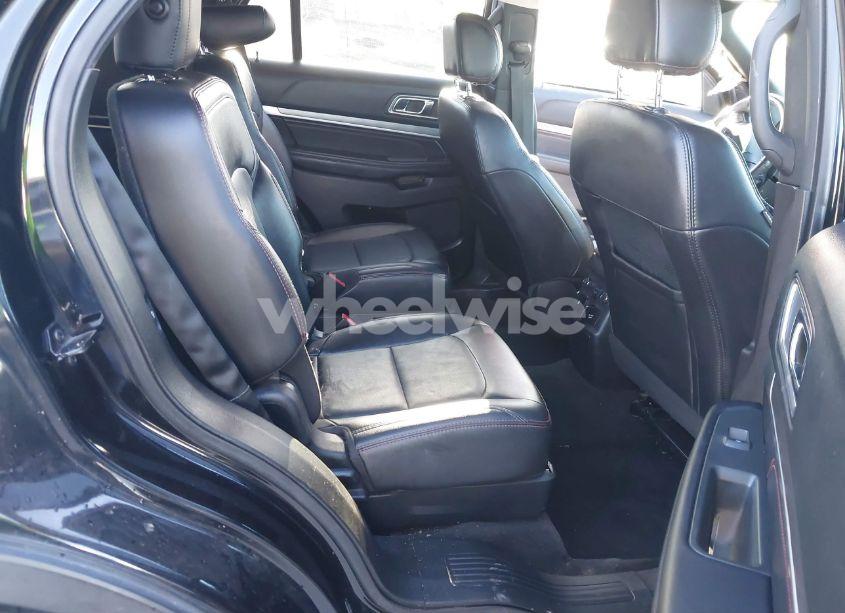 Photo 8 of 2017 Ford Explorer SPORT (VIN 1FM5K8GT4HGD11072)